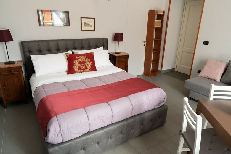 Bed & Breakfast Moon Luxury Rooms & Apartments