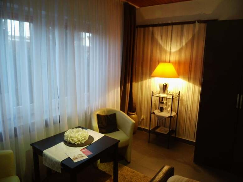 Pension Strandnest B�sum