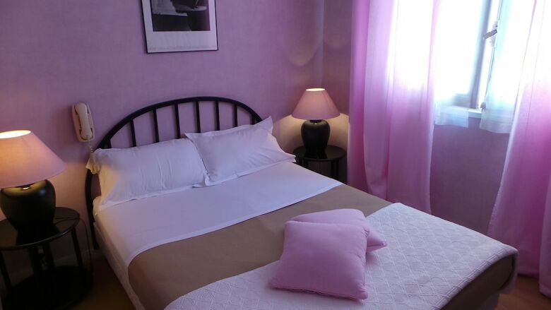 Hotel H�tel Le Cambronne