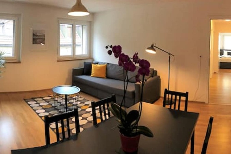 Hof Apartments - By Keyforge