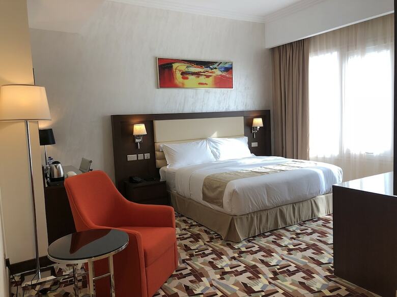 Al Murooj Grand Hotel