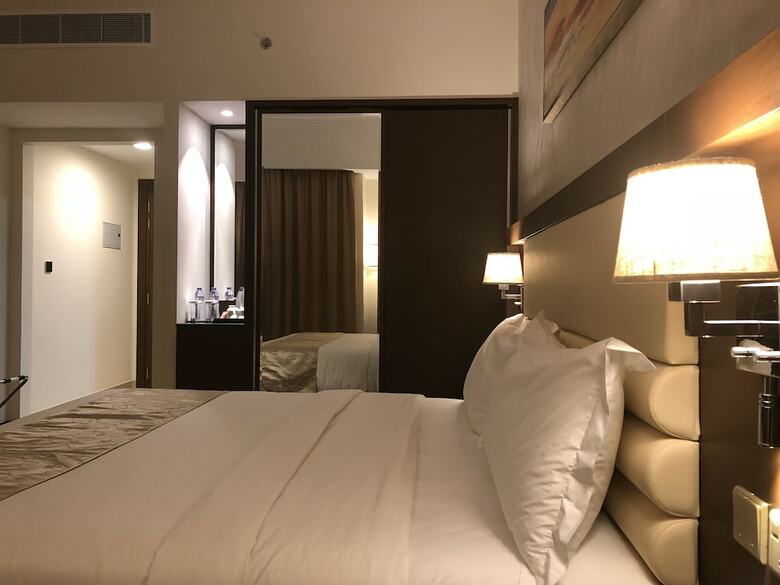 Al Murooj Grand Hotel
