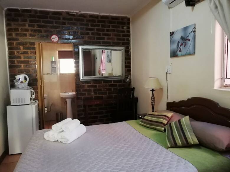 Hotel Sentlhaga Guest House