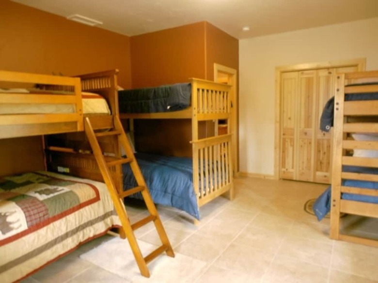 Country Club�homes