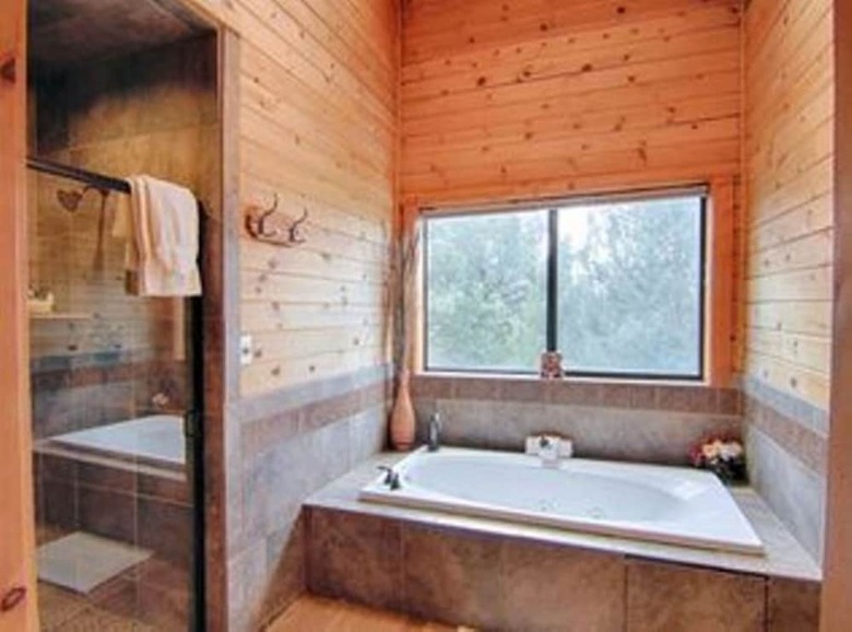 Country Club�homes