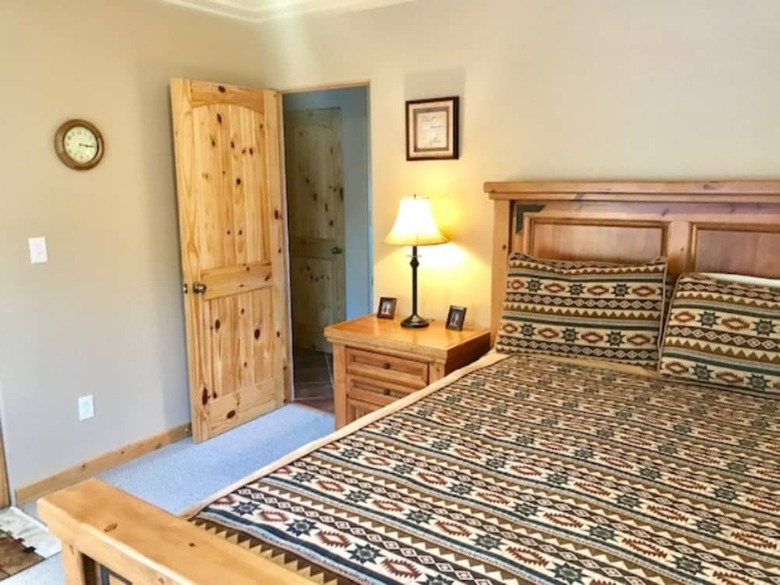 Country Club�homes