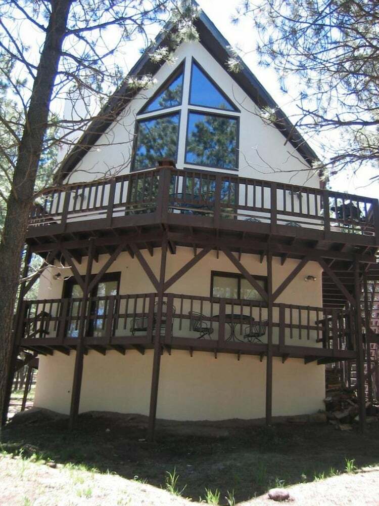 Country Club�homes