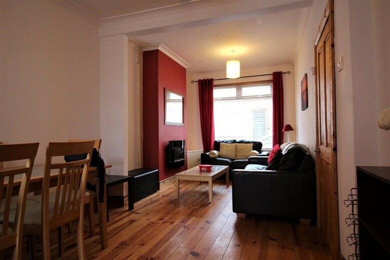 75 Donard House