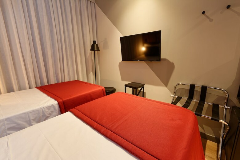 Hotel Ramada Encore By Wyndham Berrini