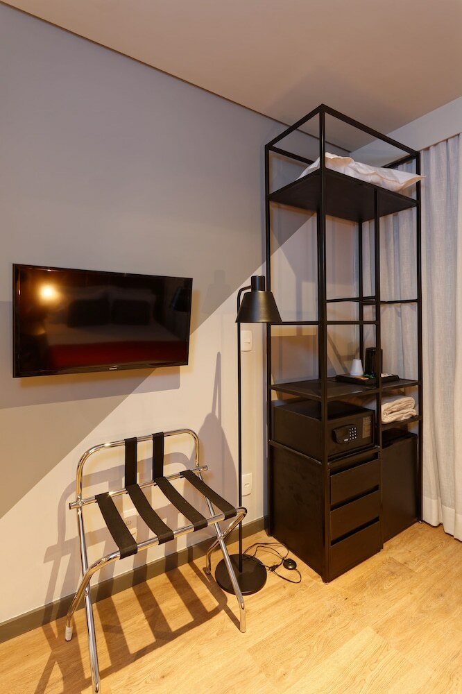 Hotel Ramada Encore By Wyndham Berrini