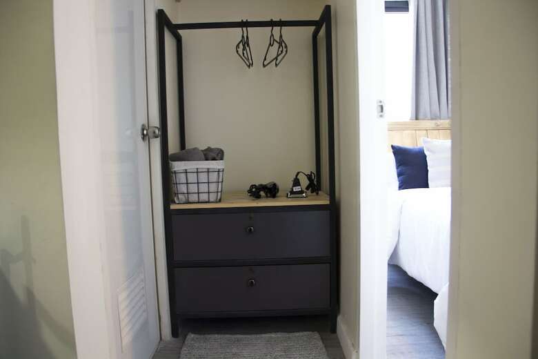 Apartamentos Indigo Ortigas @ Adb Avenue Tower