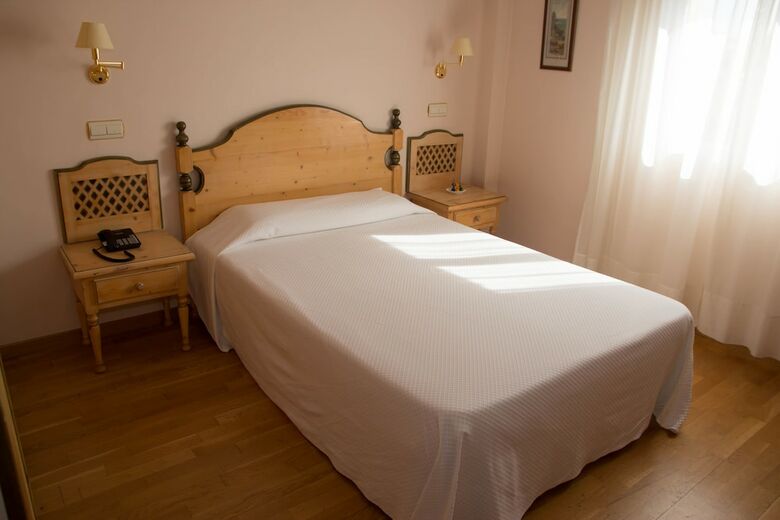 Hotel Ele Puerta De Monfrag�e