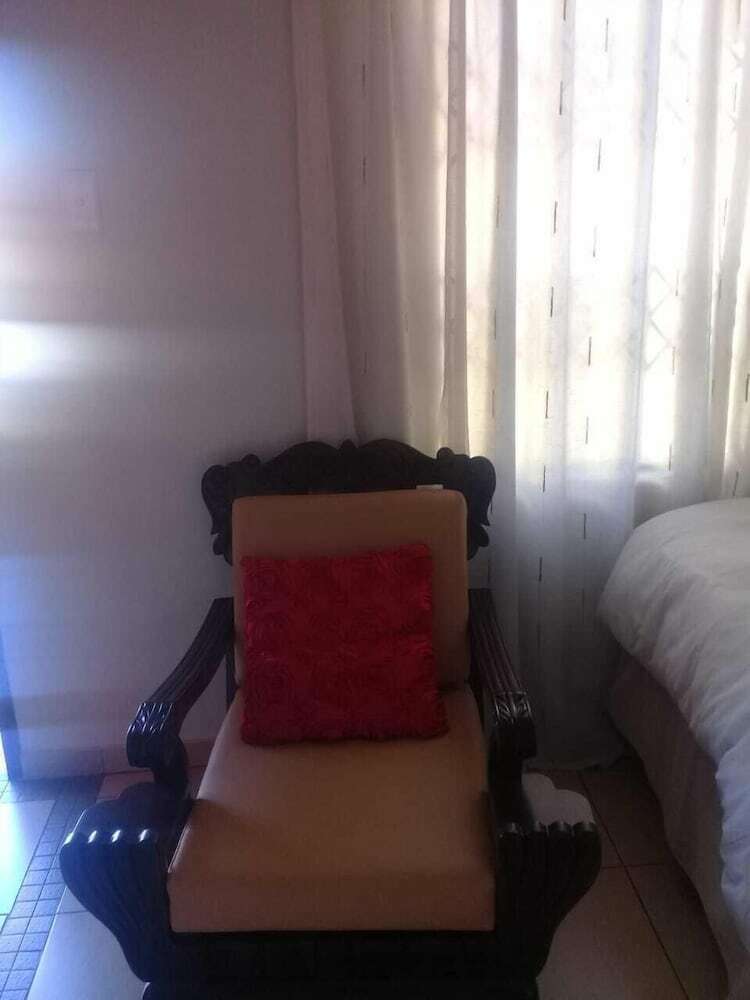 Hotel Ga-dikobo Guest House