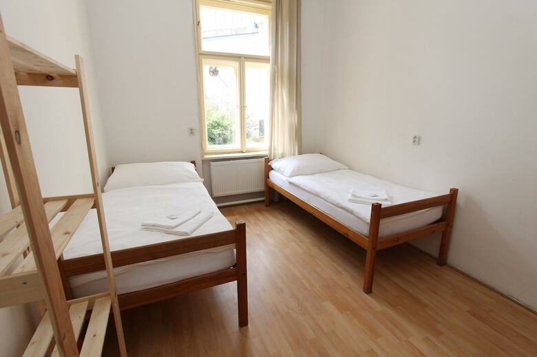 Zizka Home Apartments