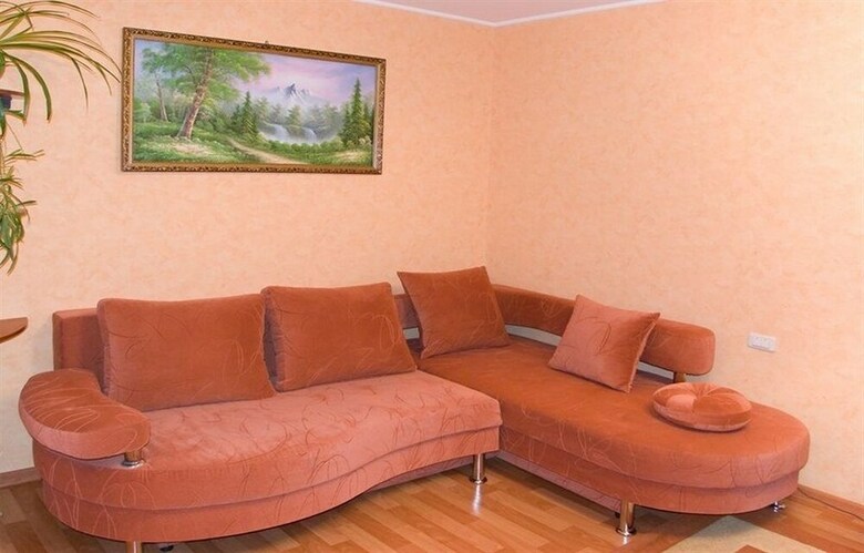 Apartments Megapolis On Koltsovskaya 30a