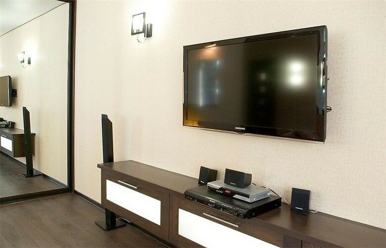 Megapolis Apartments On Arsenalnaya 4a