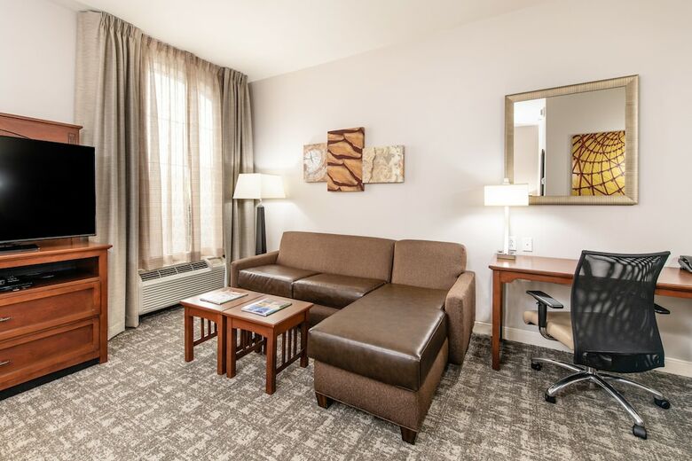 Aparthotel Staybridge Suites North Charleston