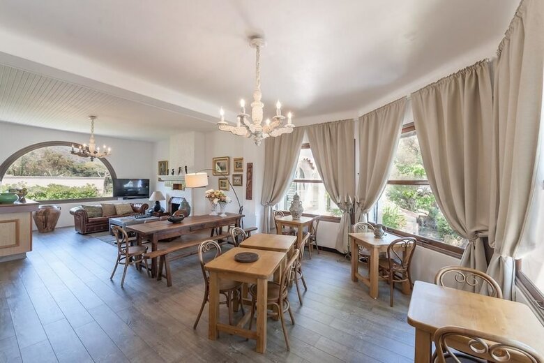 Hotel H�tel Astria Beach La Falaise