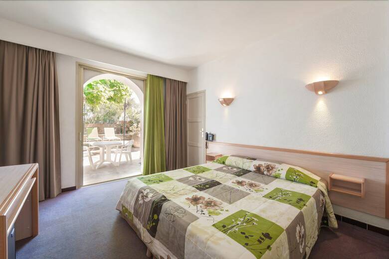 Hotel H�tel Astria Beach La Falaise