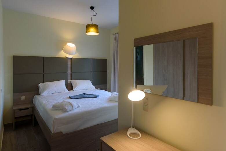 �venus, Stylish Villa With Pool 2min To The Beach