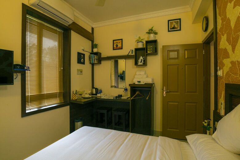 Blue Bell Airport Hotel
