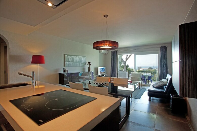 Apartamentos Jard�n Miraflores