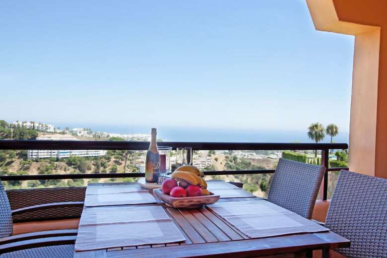 Apartamentos Alcores de Calahonda