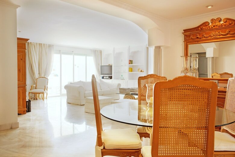 Apartamentos White Pearl Beach