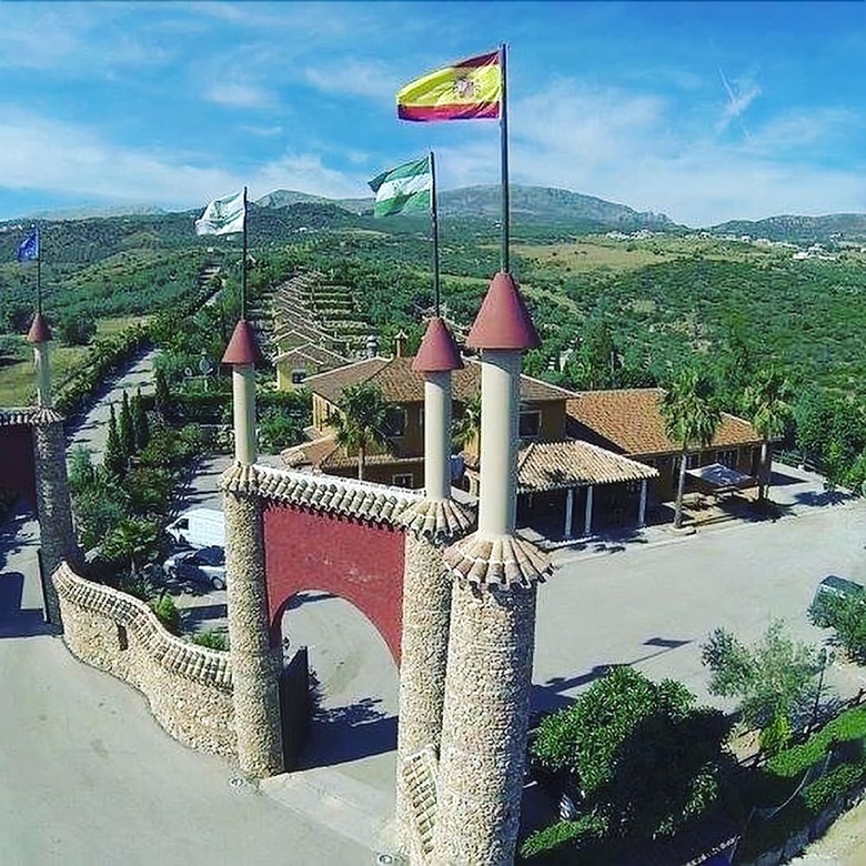 Aparthotel Complejo Tur�stico Rural Las Mayoralas