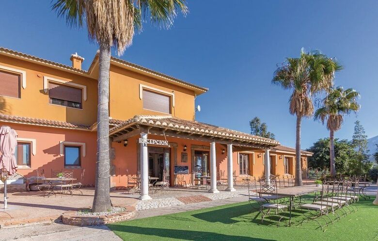 Aparthotel Complejo Tur�stico Rural Las Mayoralas