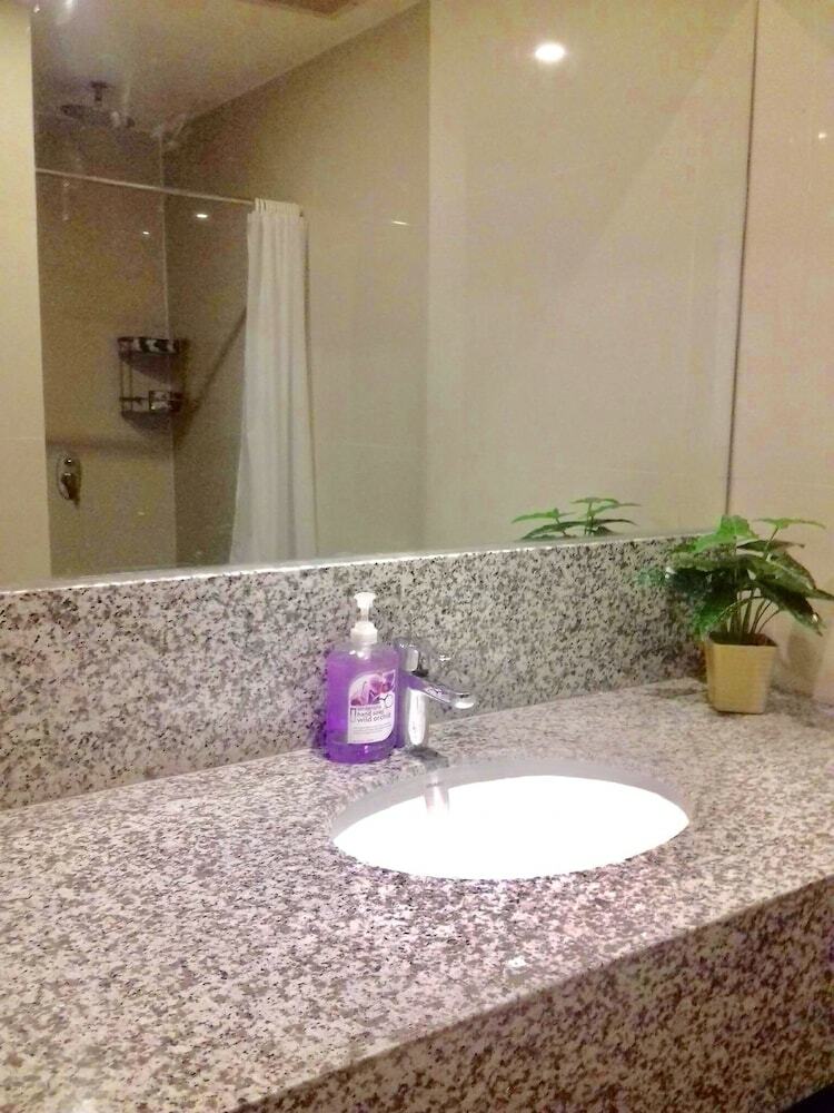 Dreamlike Arterra Hotel-apartment Cebu Seaside 14 Floor