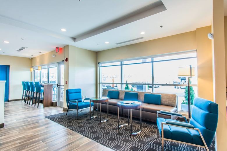 Hotel Towneplace Suites By Marriott Evansville Newburgh