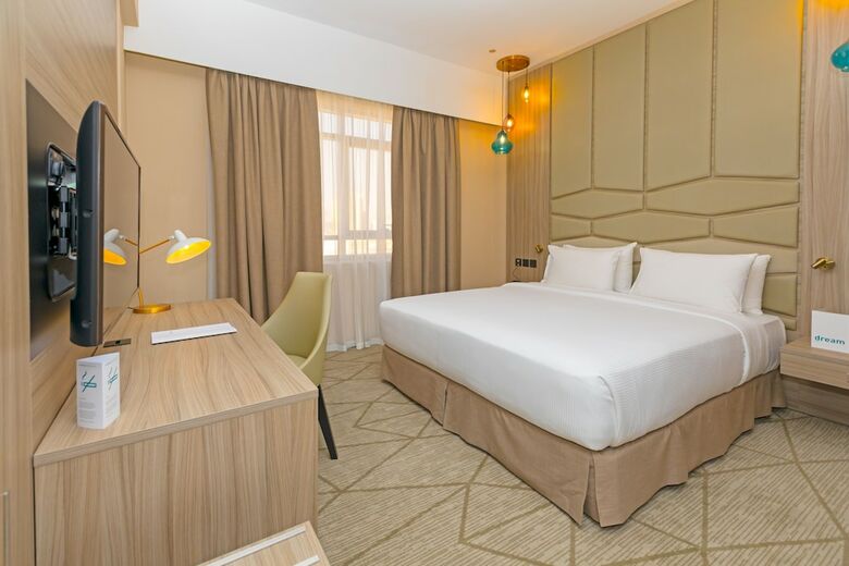 Hotel Occidental Dubai Production City