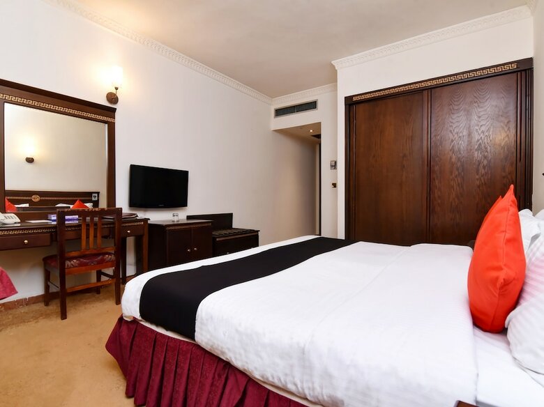 Capital O 419 Al Safeer Hotel