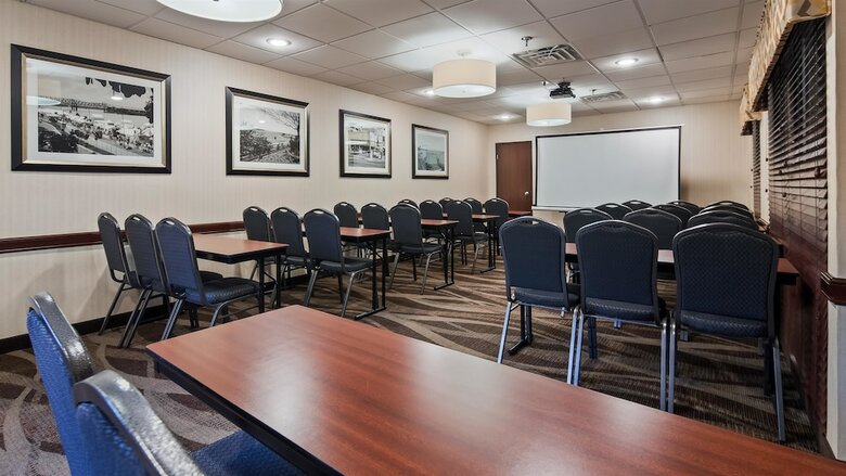Hotel Best Western Plus Galleria Inn & Suites