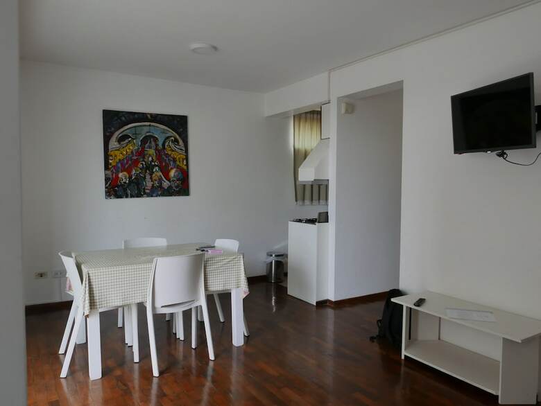 Apartamentos Roos Departamentos