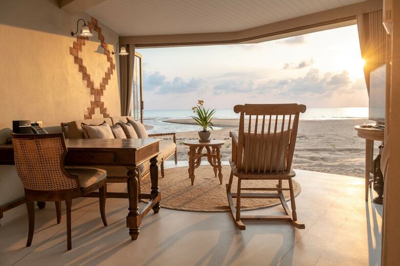 Hotel Devasom Khao Lak Beach Resort & Villas