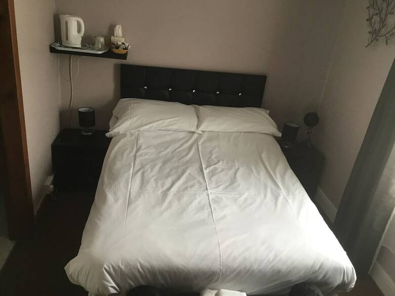 Hotel Shore Stay Guest House