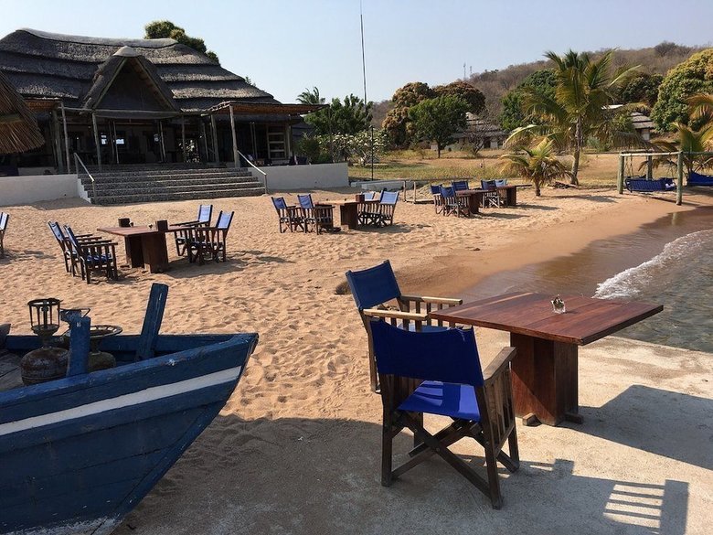 Posada Lake Shore Lodge & Campsite
