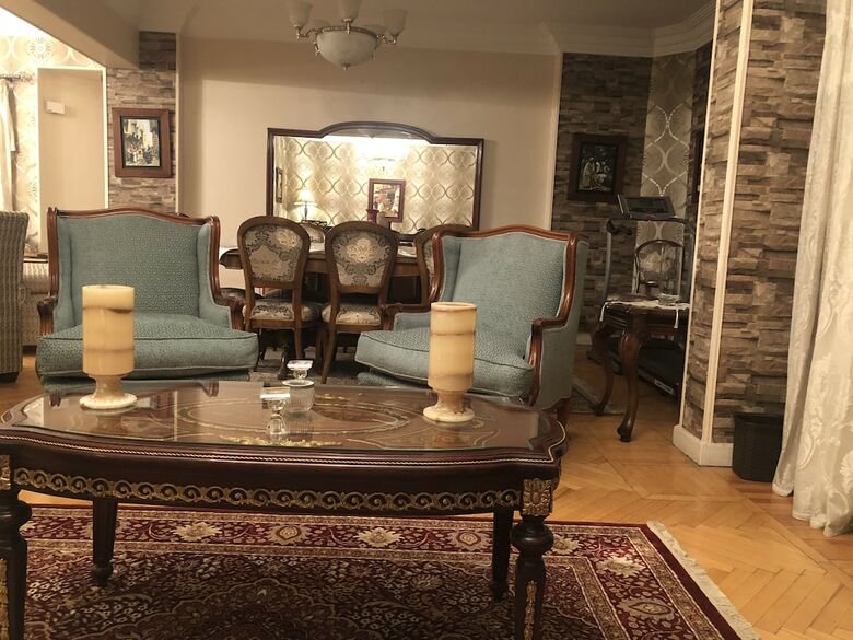 Private Apartment With City View Maadi