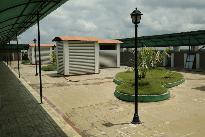 Aparthotel Aaha Airport Hotel
