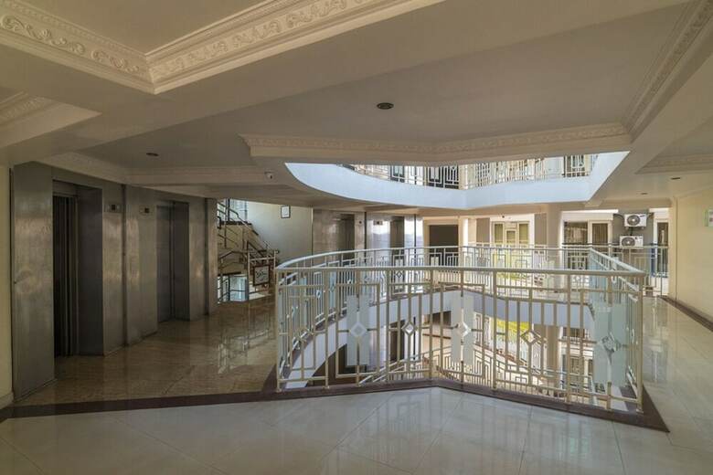 Aparthotel Aaha Airport Hotel