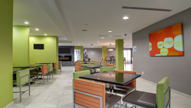 Hotel Holiday Inn Express & Suites Jackson Downtown - Coliseum