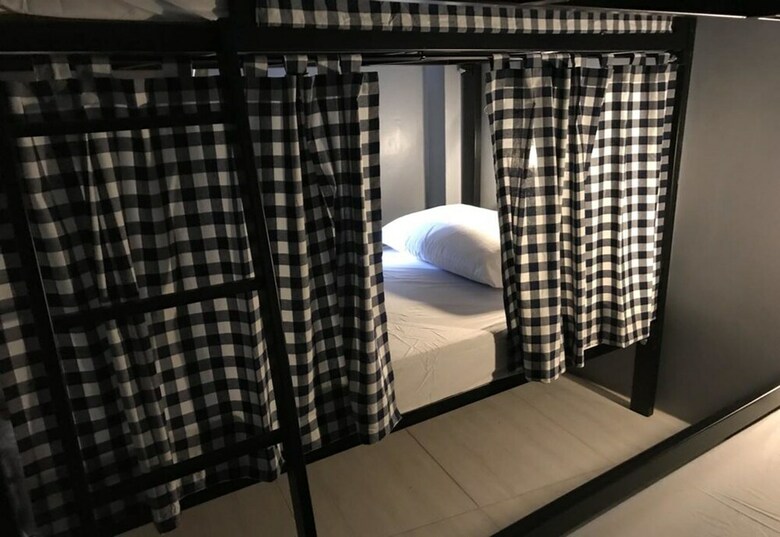 Hostal Arun Old Town Hostel