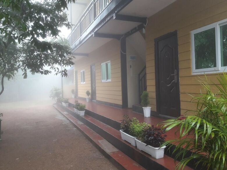 Bed & Breakfast Kaing Villa