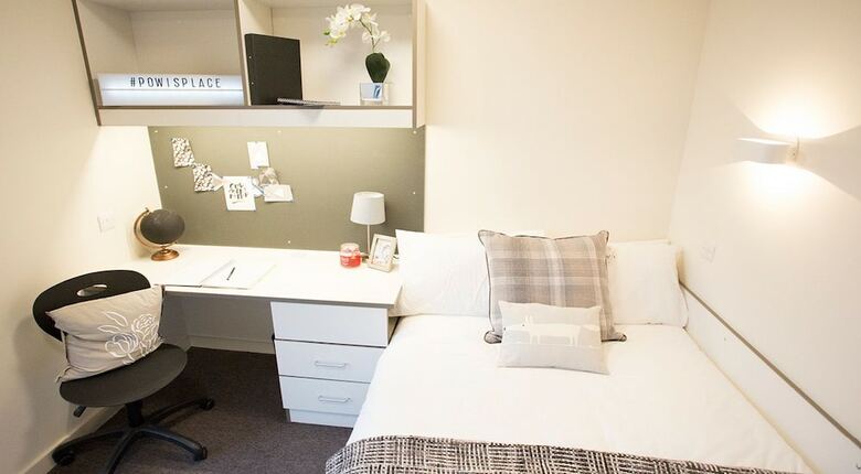 Hotel Powis Place - Campus Residence