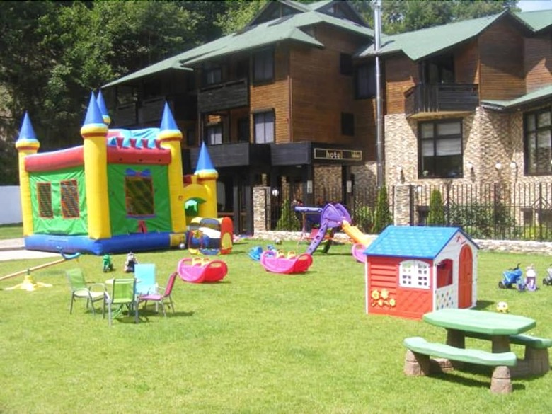 Hotel Hillden Lodge & Restaurant