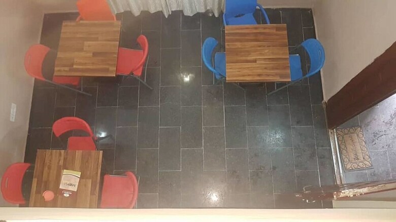 Momak 6 Hotel & Suites