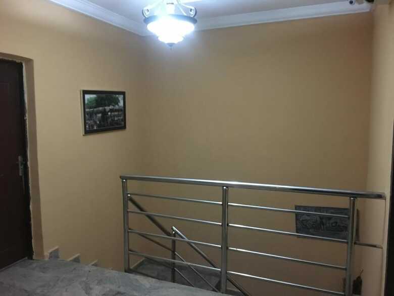 Momak 5 Hotel And Suites