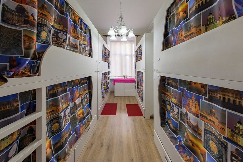 Hostal Hostel Movies
